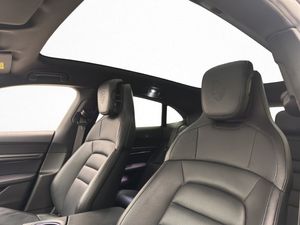 Porsche Taycan bild 13