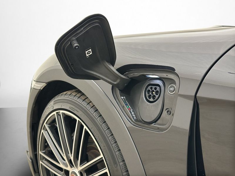 Porsche Taycan bild 32
