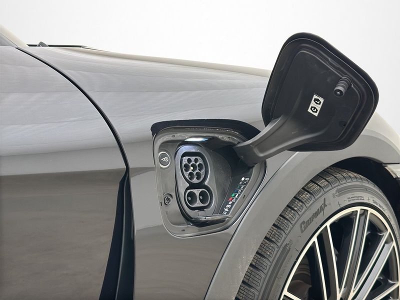 Porsche Taycan bild 33