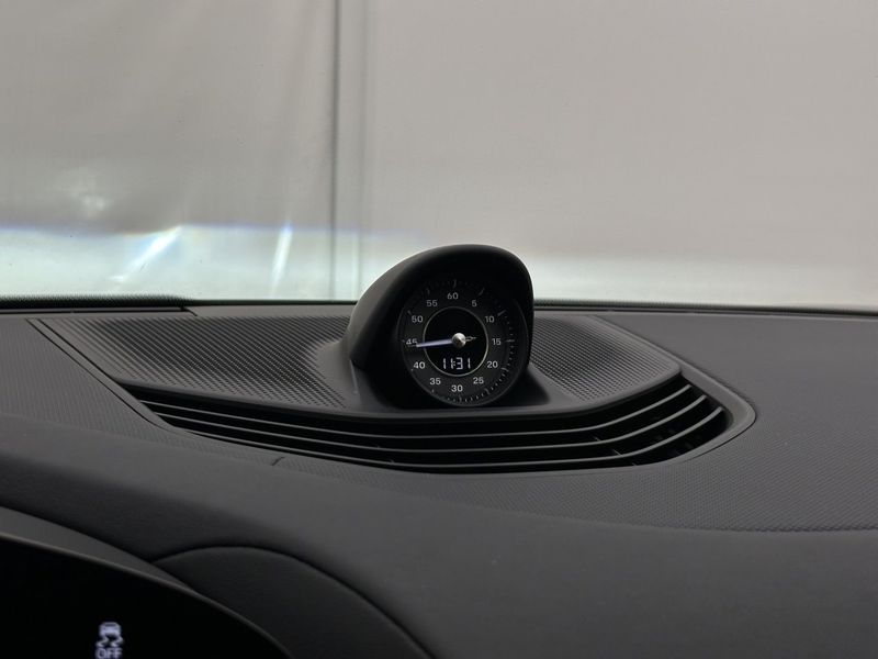 Porsche Taycan bild 19