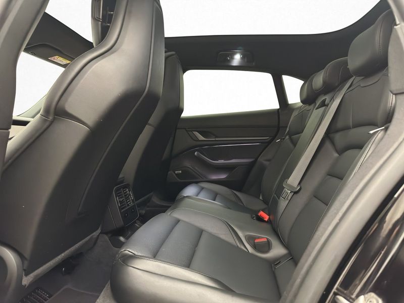 Porsche Taycan bild 29