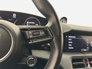 Porsche Taycan bild 18