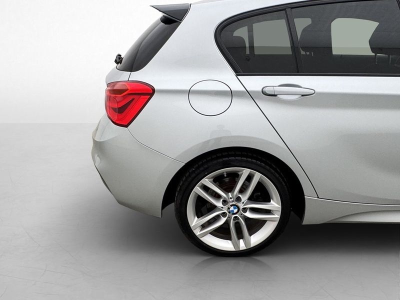 BMW 118 bild 27