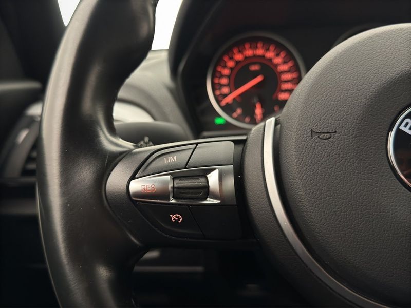 BMW 118 bild 12