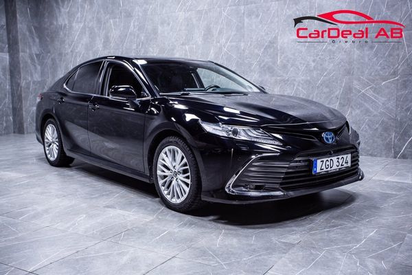 Toyota Camry Hybrid CVT Executive Premium HUD 360° JBL *VÄLUTRUSTAD* - 2021