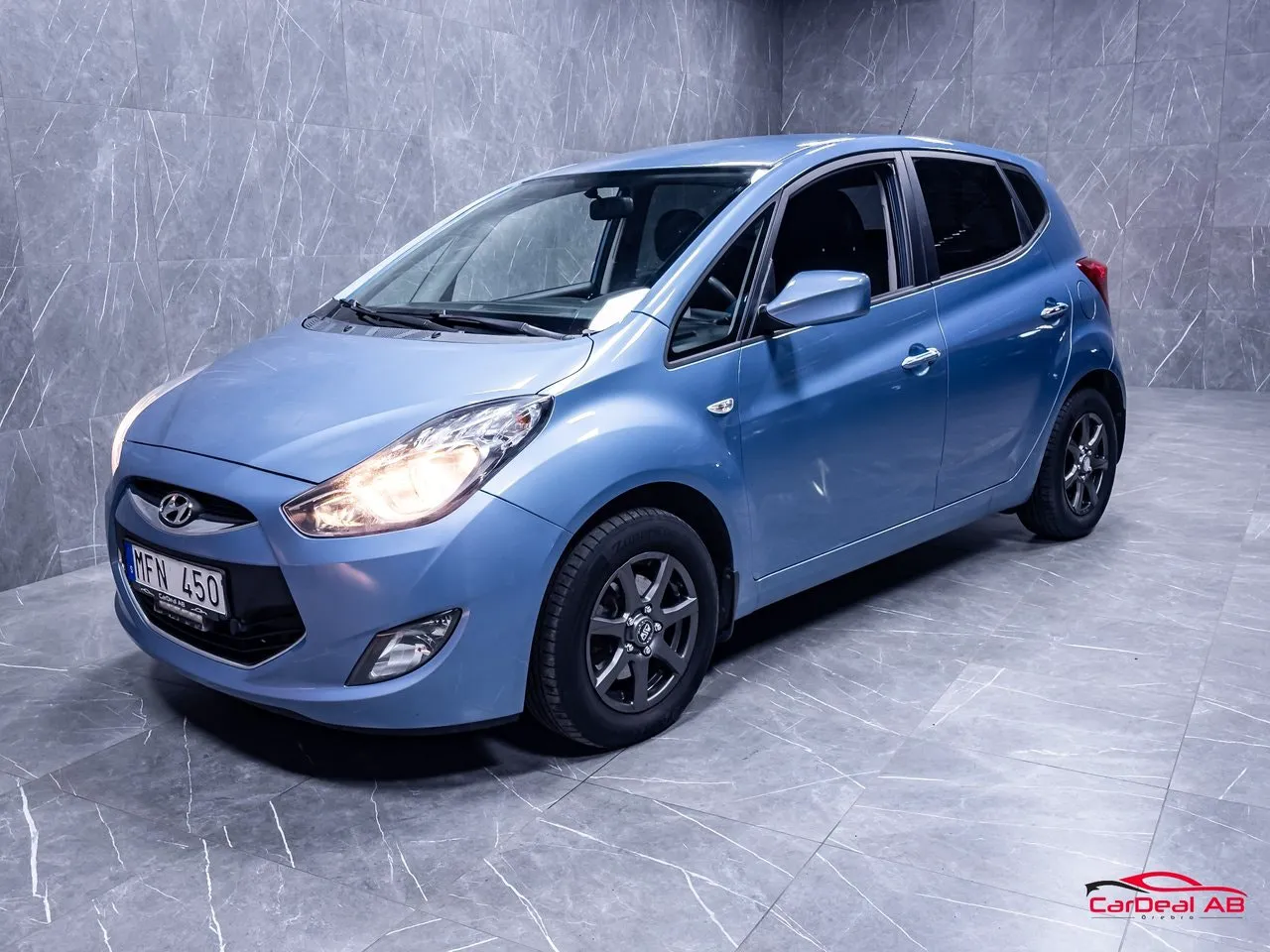 Vehicle image 2