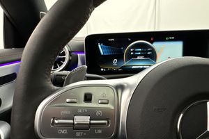Mercedes CLA45 AMG bild 18