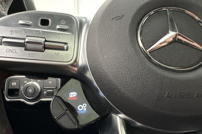 Mercedes CLA45 AMG bild 21