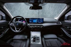 BMW 330 bild 14