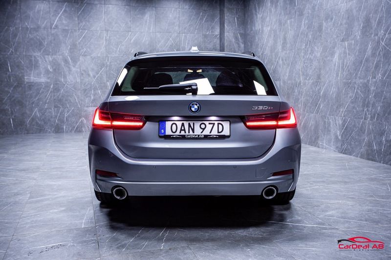 BMW 330 bild 6