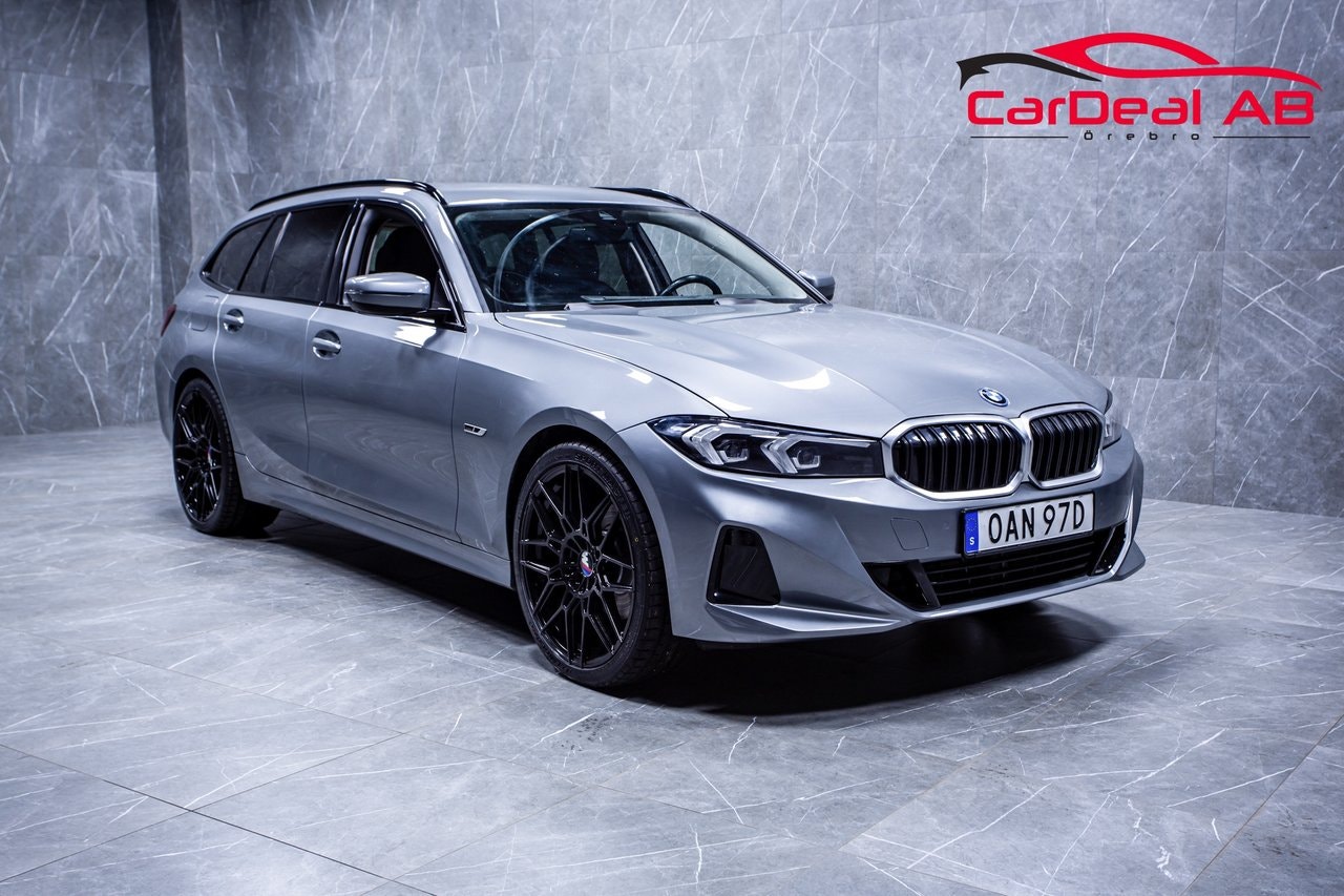 BMW 330