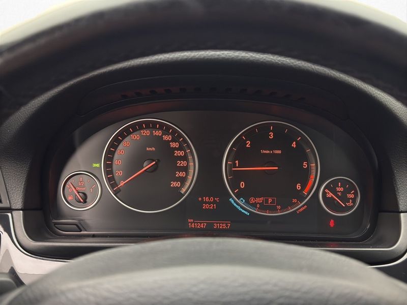 BMW 520 bild 14