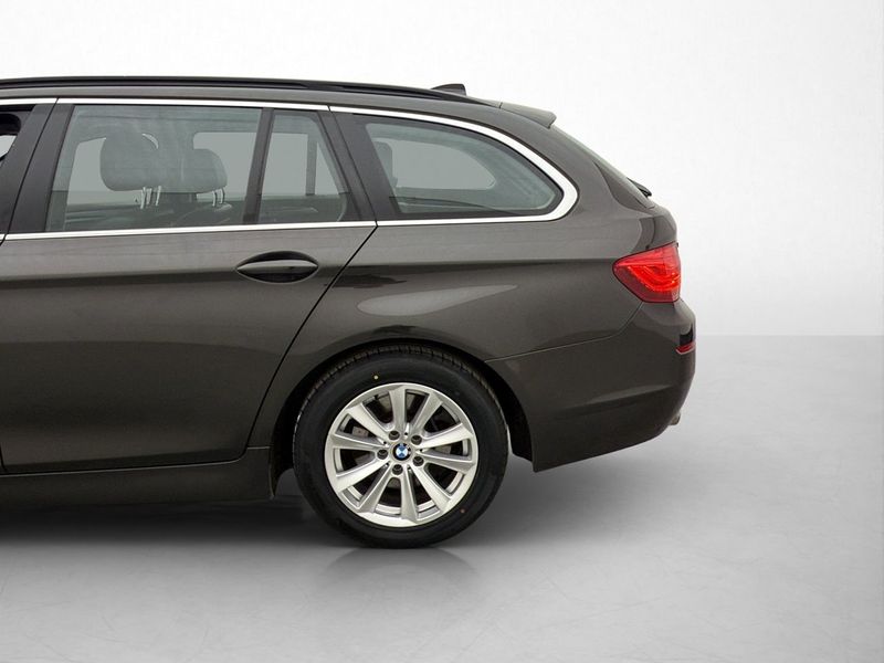 BMW 520 bild 25