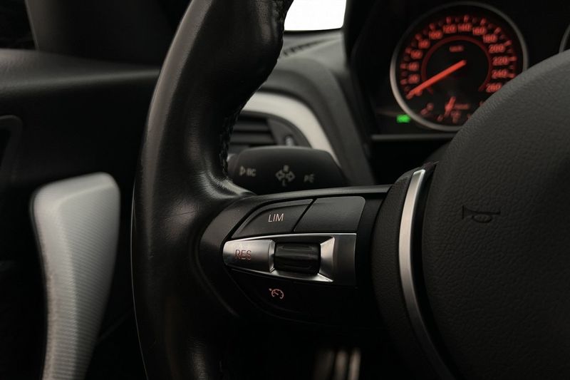 BMW 118 bild 14