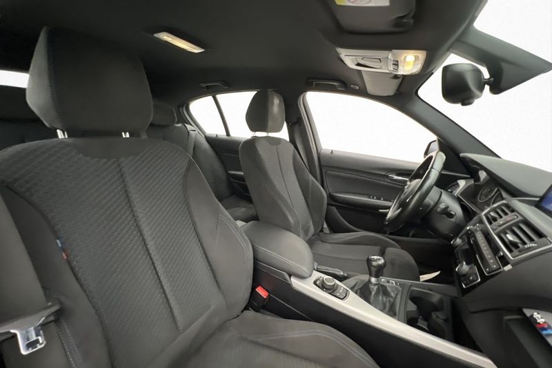 BMW 118 bild 12