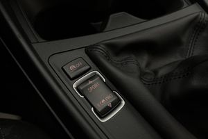 BMW 118 bild 24