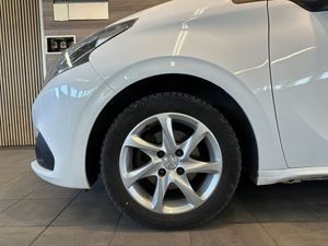 Peugeot 208 bild 24