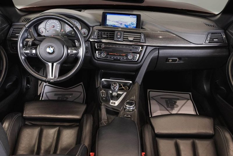 BMW M4 bild 17