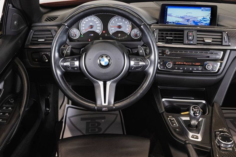 BMW M4 bild 18