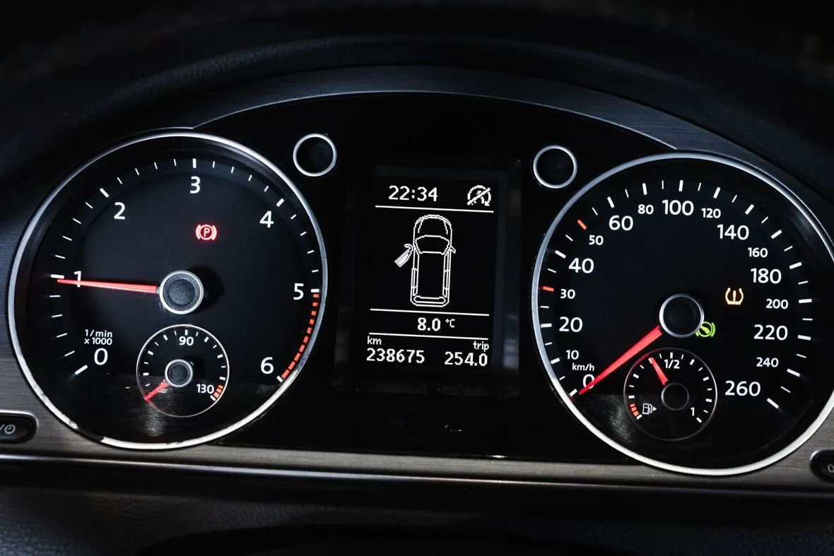 Vehicle image 21