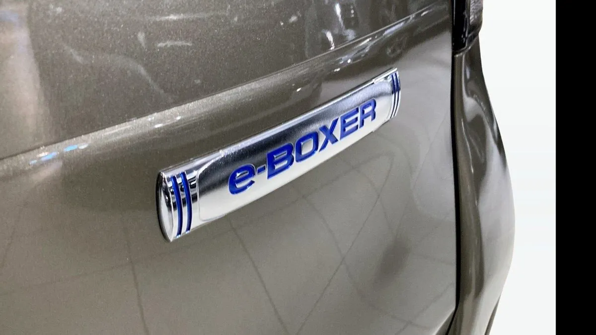 Vehicle image 18