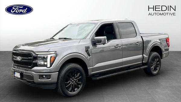 Ford F-150 Lariat Black Edition 5.0L V8 406HP 0% Ränta - 2025