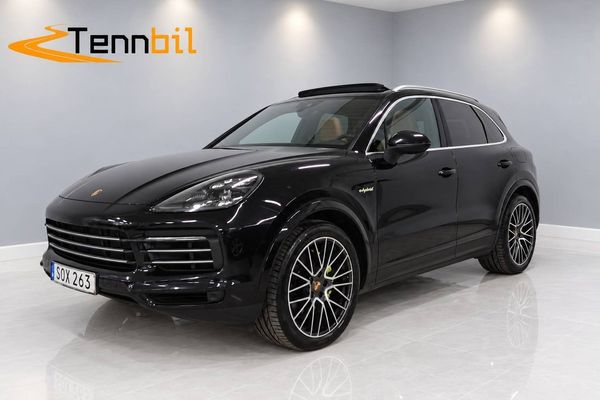 Porsche Cayenne E-Hybrid S 18-vägs BOSE PDLS+ PASM SportChron Drag Pano - 2019