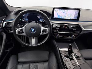 BMW 530 bild 16