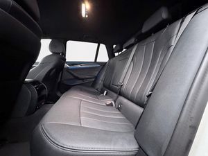 BMW 530 bild 13