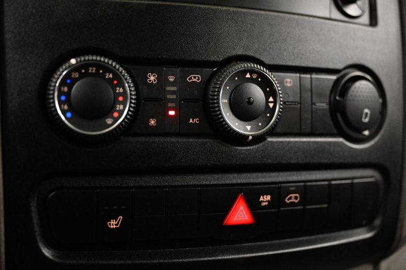 Mercedes Sprinter bild 22