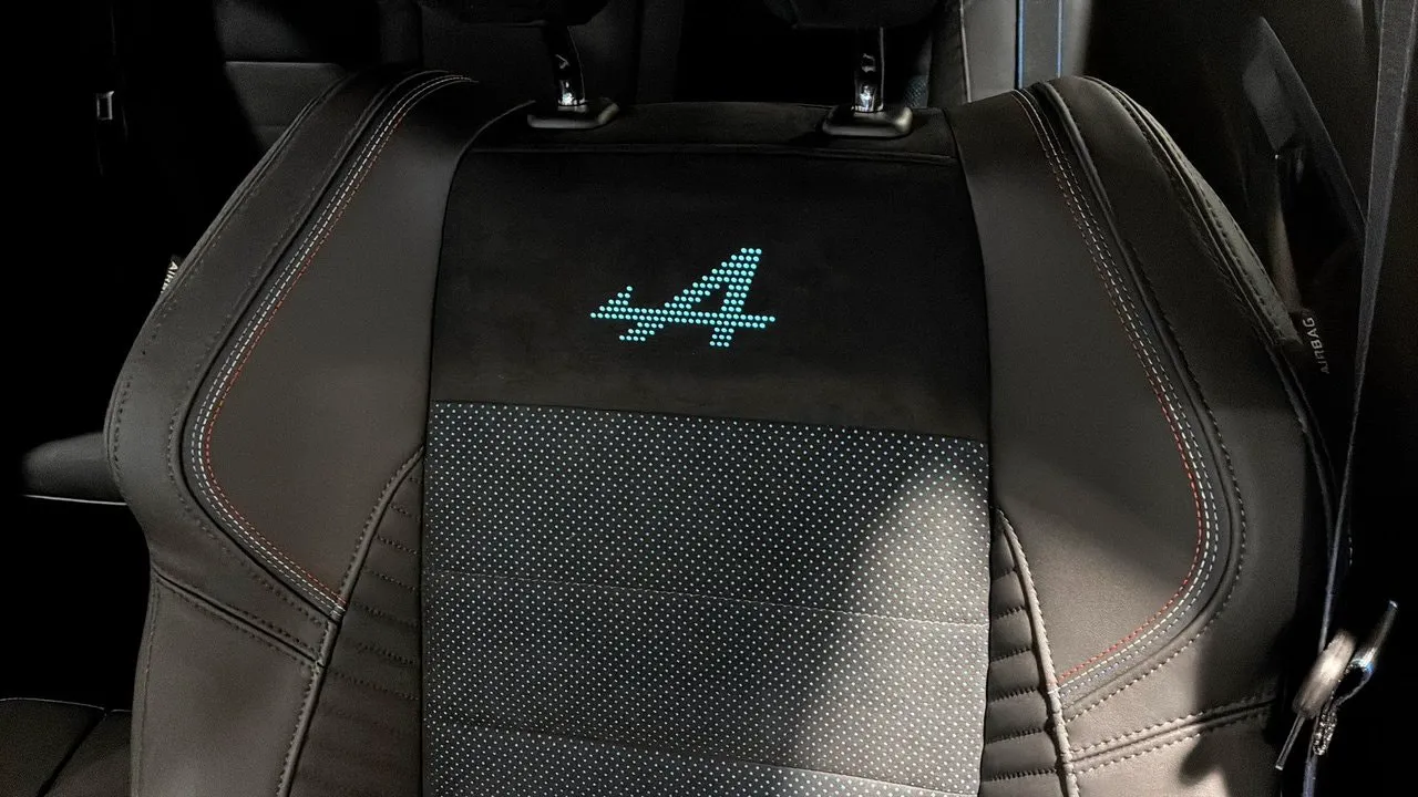Vehicle image 21