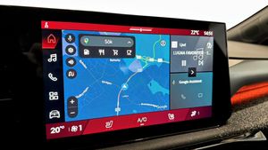 Renault Clio bild 17