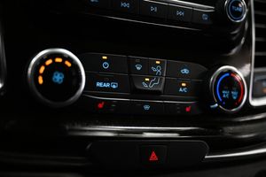 Ford Tourneo Custom bild 26