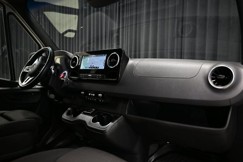 Mercedes Sprinter bild 38