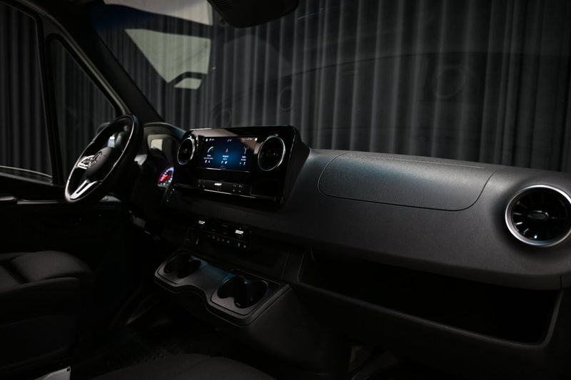 Mercedes Sprinter bild 32