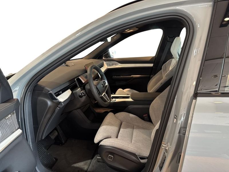 Volvo EX90 bild 7