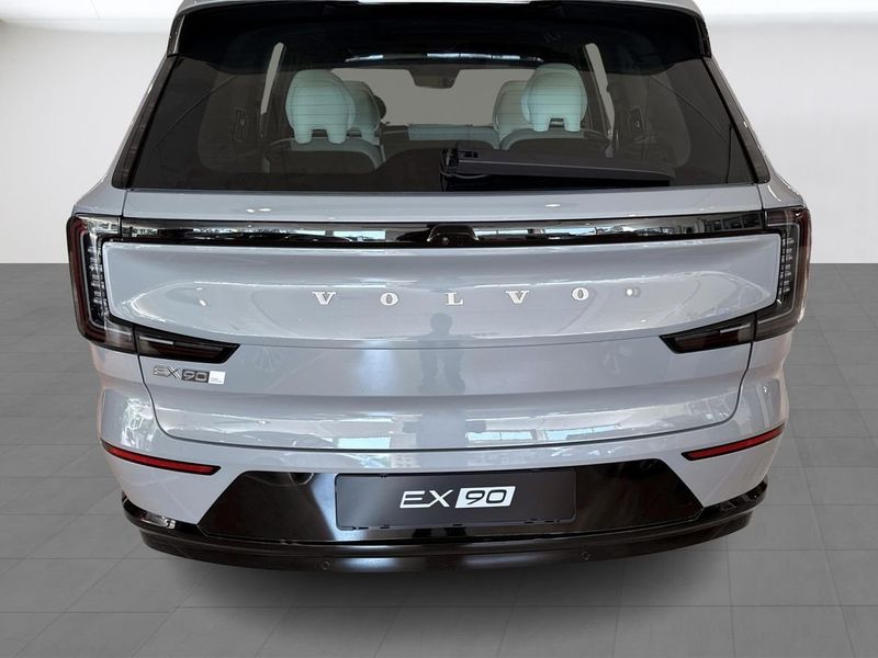 Volvo EX90 bild 6