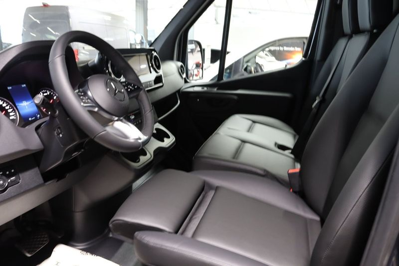 Mercedes Sprinter bild 9