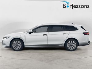 Volkswagen Passat bild 2