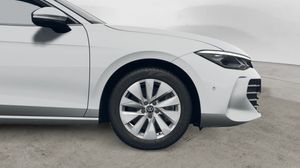 Volkswagen Passat bild 7