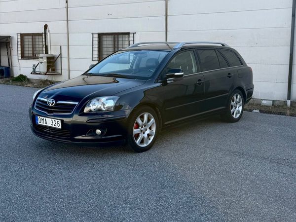 Toyota Avensis Kombi 2.4 Automat D-4 VVT-i Euro 4 - 2007