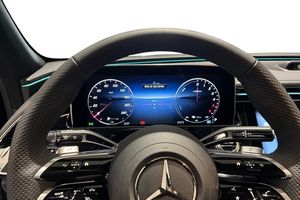 Mercedes E300 bild 7