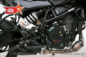 KTM 125 Duke bild 5