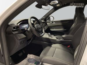 Lynk & Co 01 bild 7