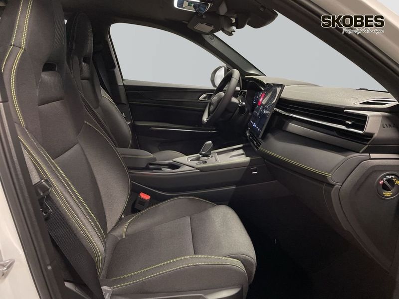 Lynk & Co 01 bild 10