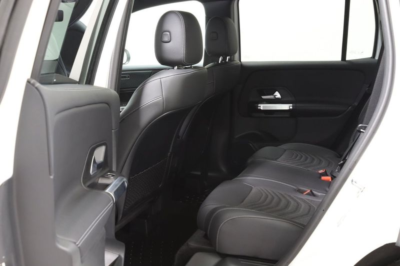Mercedes GLB200 bild 11