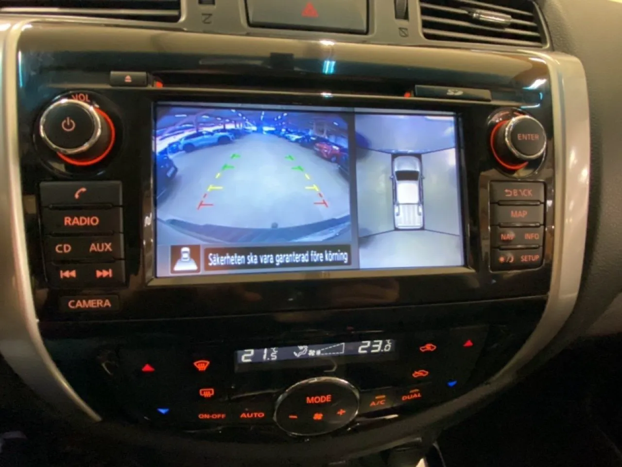 Vehicle image 21