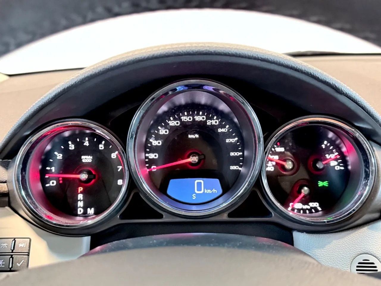 Vehicle image 20