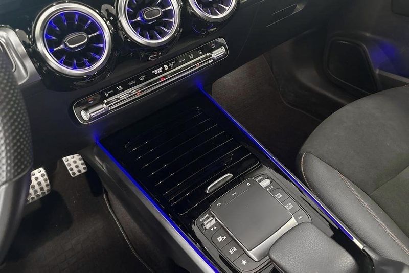 Mercedes GLB200 bild 12