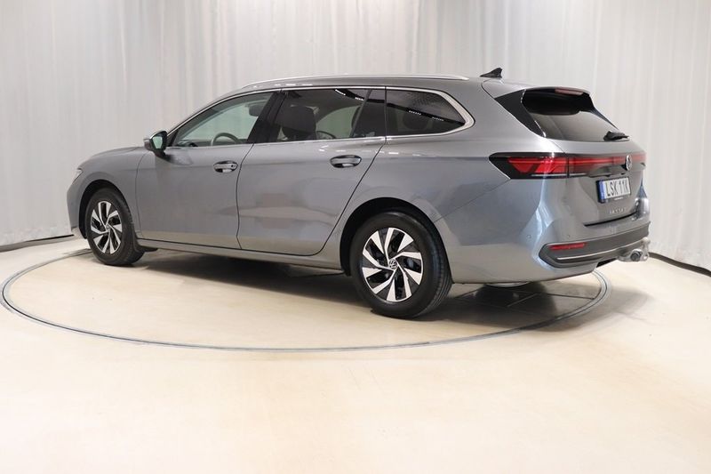 Volkswagen Passat bild 6